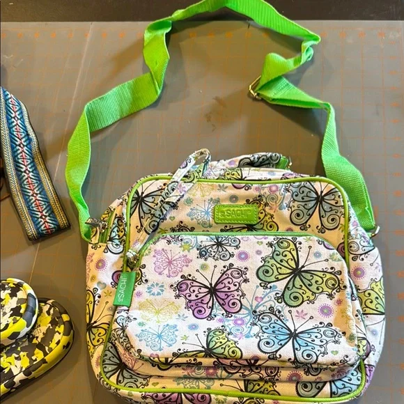 Sachi Insulated Green Butterfly Bag - Picture 1 of 6